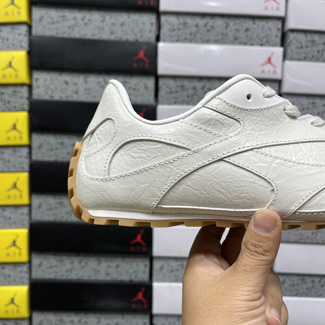 Bottega Veneta Orbit Surf Vapor - Image 8