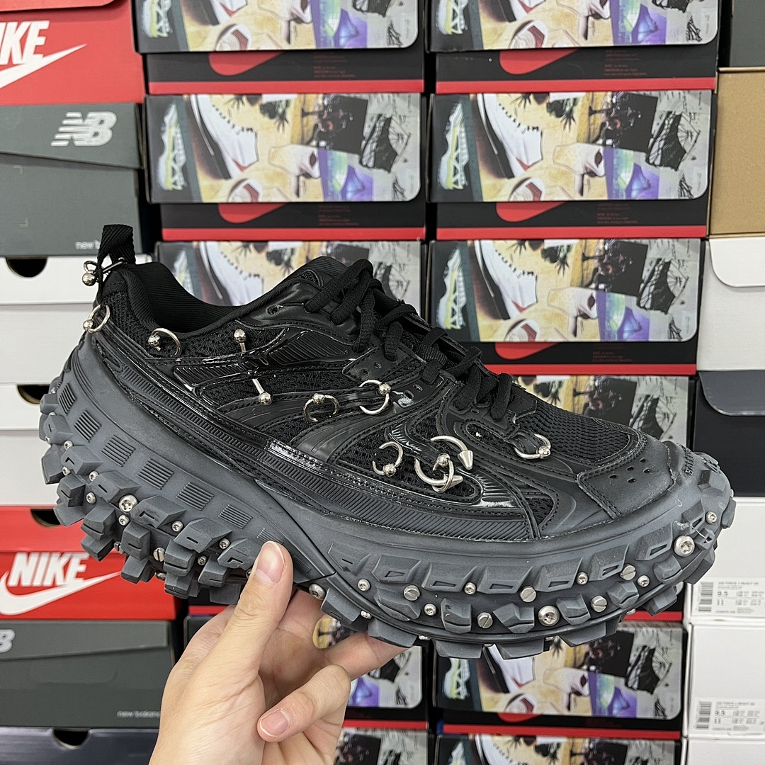 Balenciaga Defender