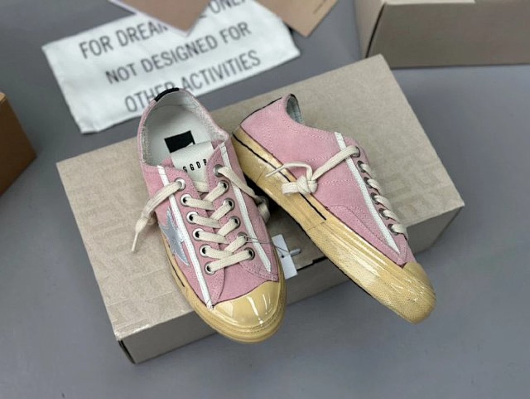 Golden Goose Deluxe Brand - Image 6