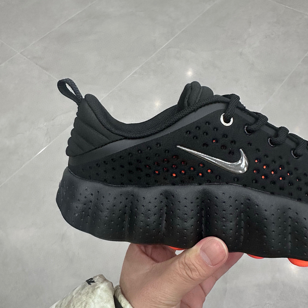 Nike Mind 002 Black Hyper Crimson - Image 18