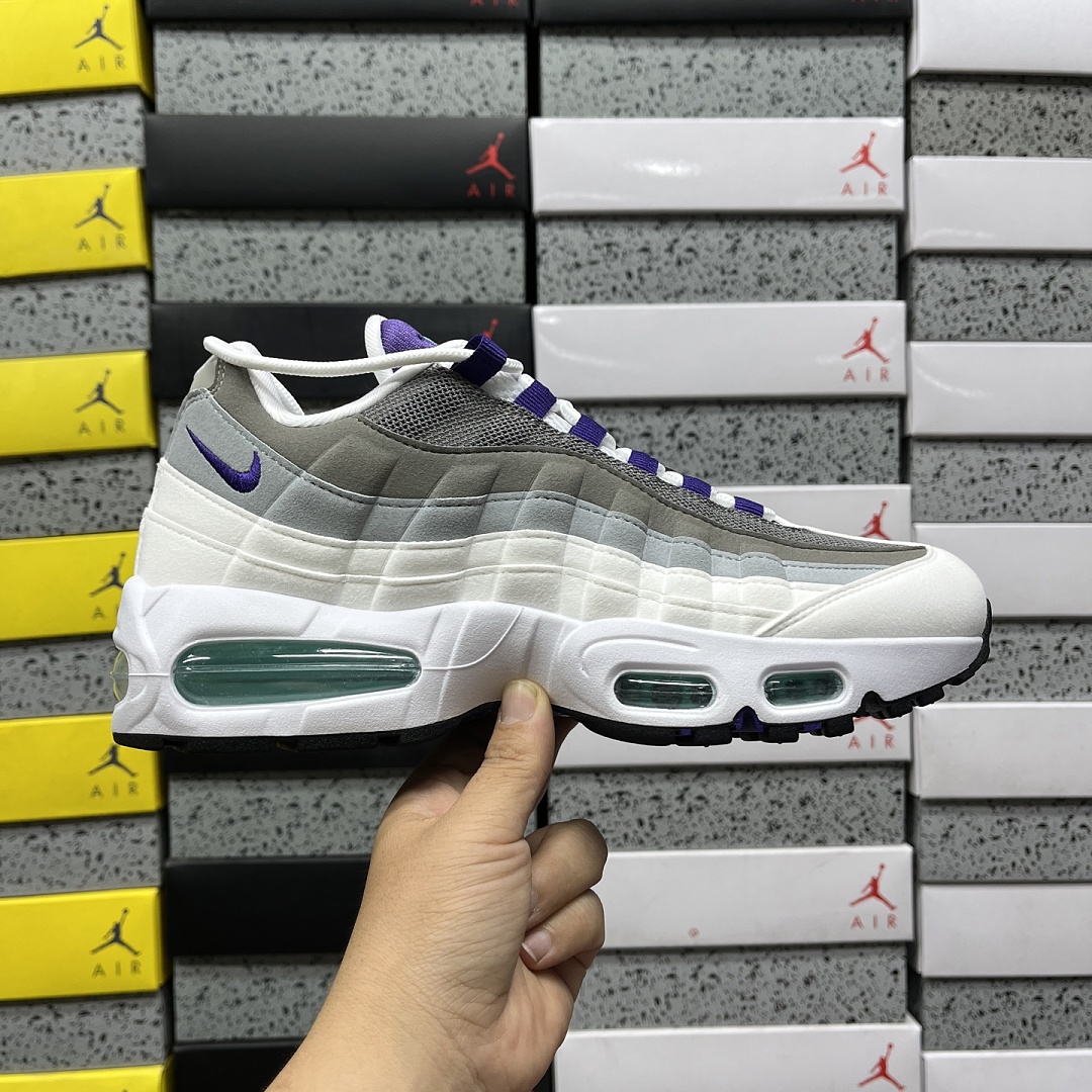 Nike Air Max 95 OG Big Bubble Grape - Image 4