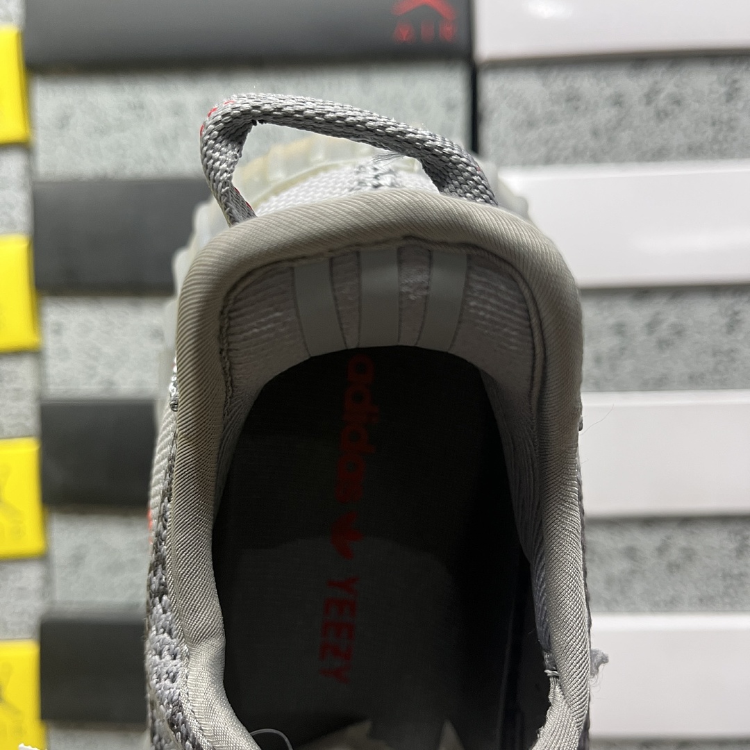 Adidas Yeezy Boost 350 V2 - Image 10