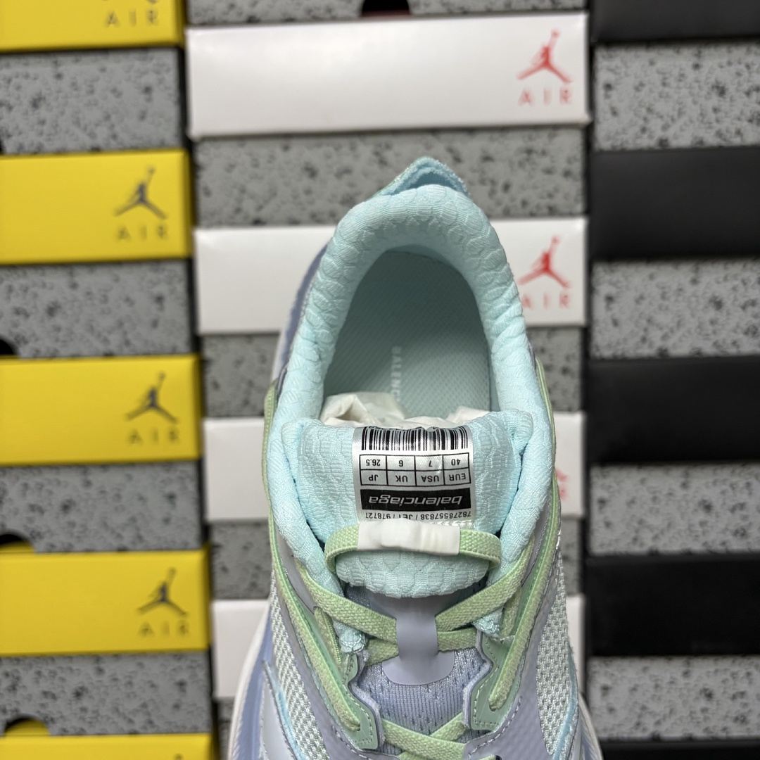Balenciaga Jet 26 - Image 2