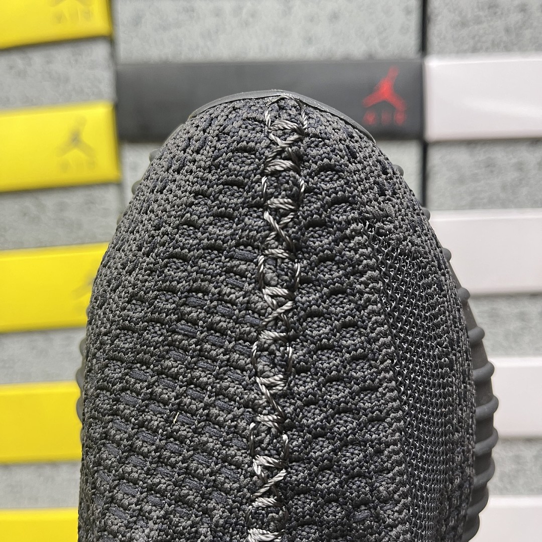 Adidas Yeezy Boost 350 V2 - Image 4