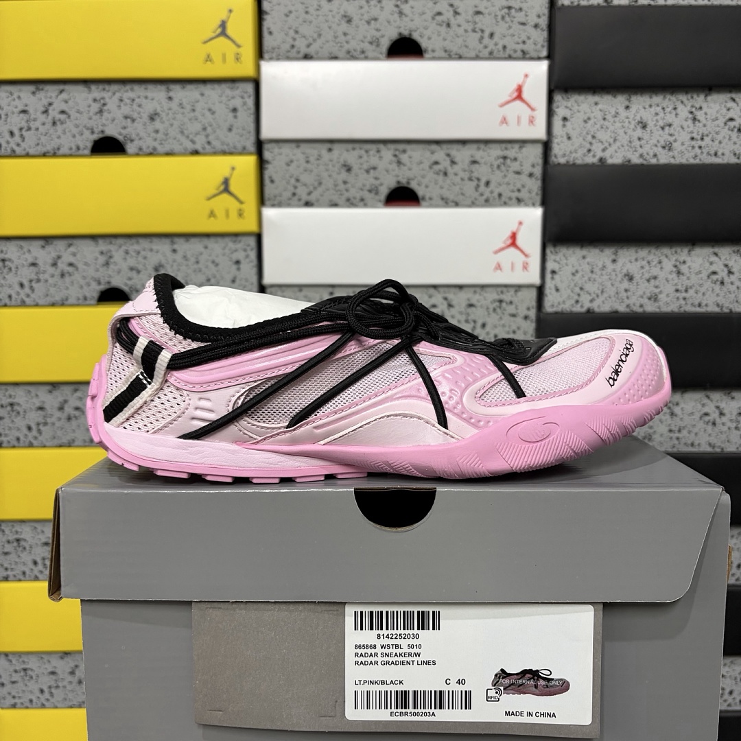 Balenciaga BLCG Radar 25