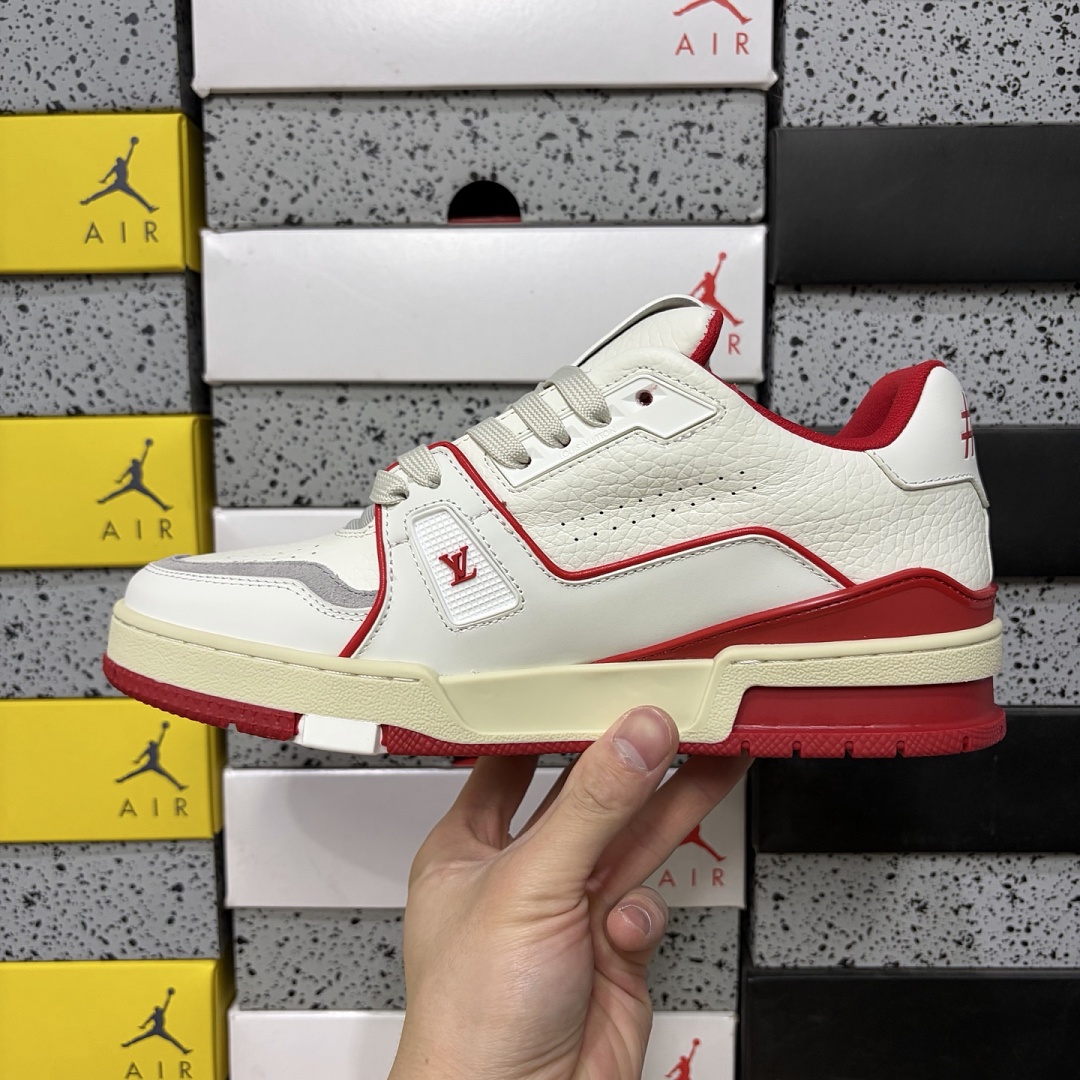 Louis Vuitton Trainer - Image 8