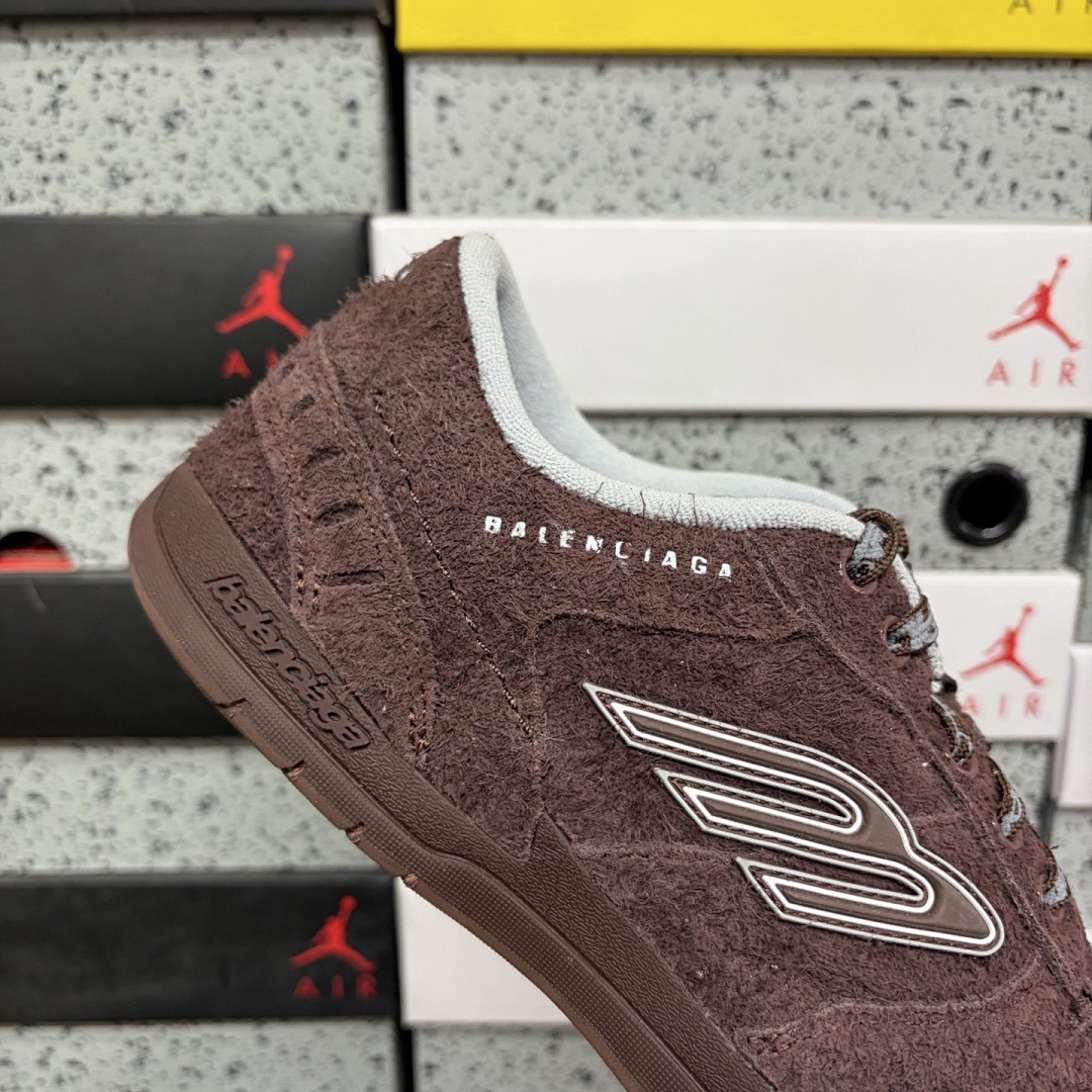 Balenciaga Hamptons Sneakers 18 (Wine Red) - Image 6