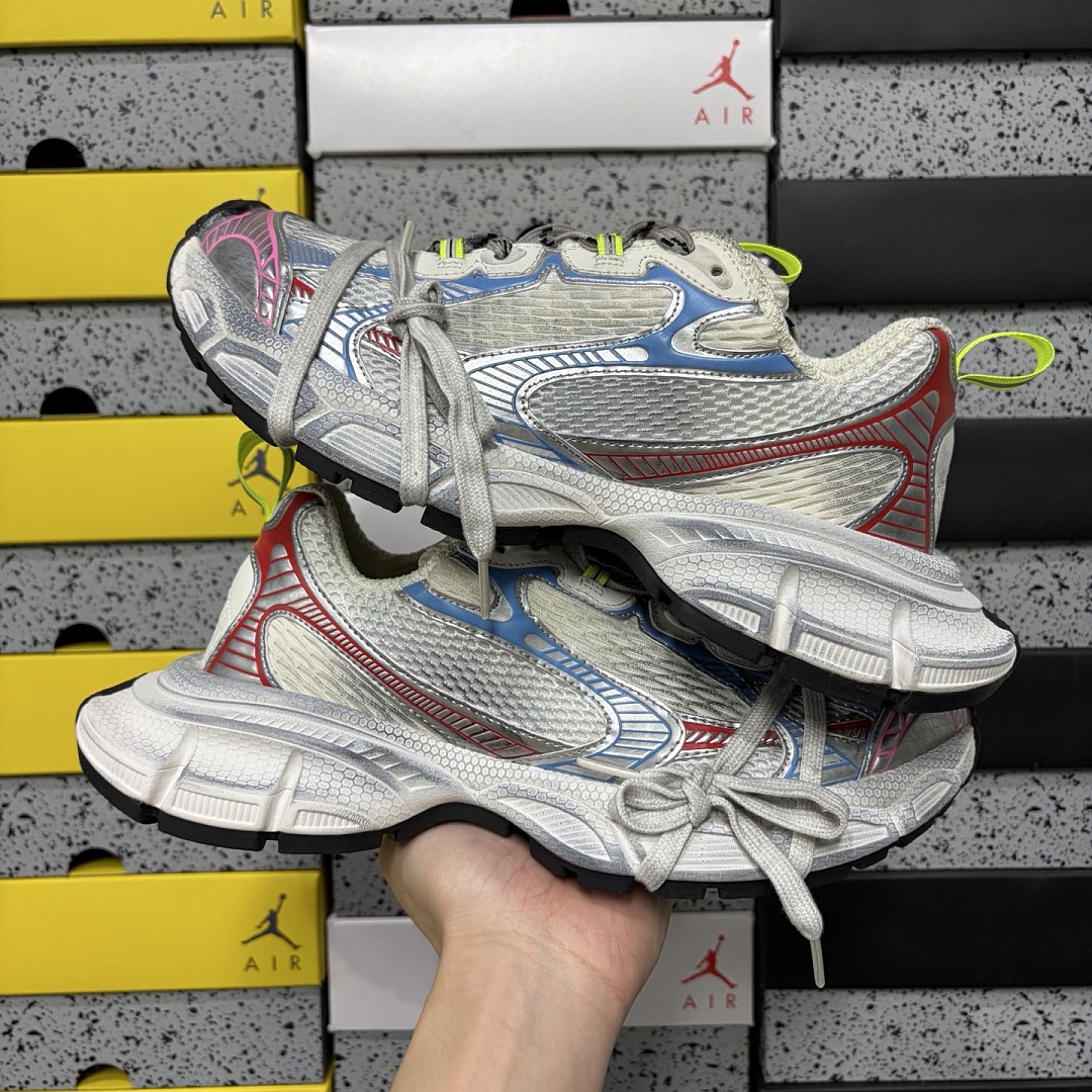 Balenciaga BLCG 3XL - Image 11