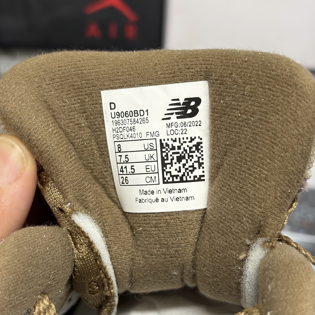 New Balance 9060 - Image 10