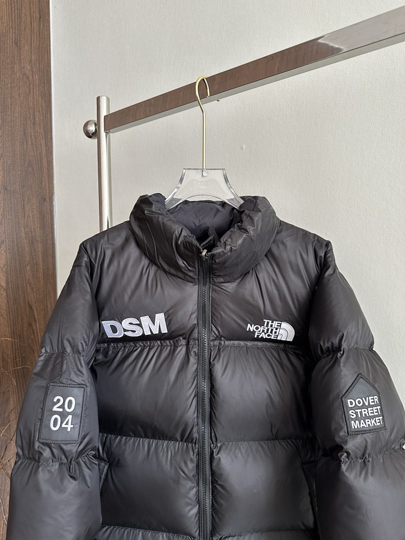 Chanel The North Face 1996 Retro Nuptse 700 Fill Packable Jacket - Image 23
