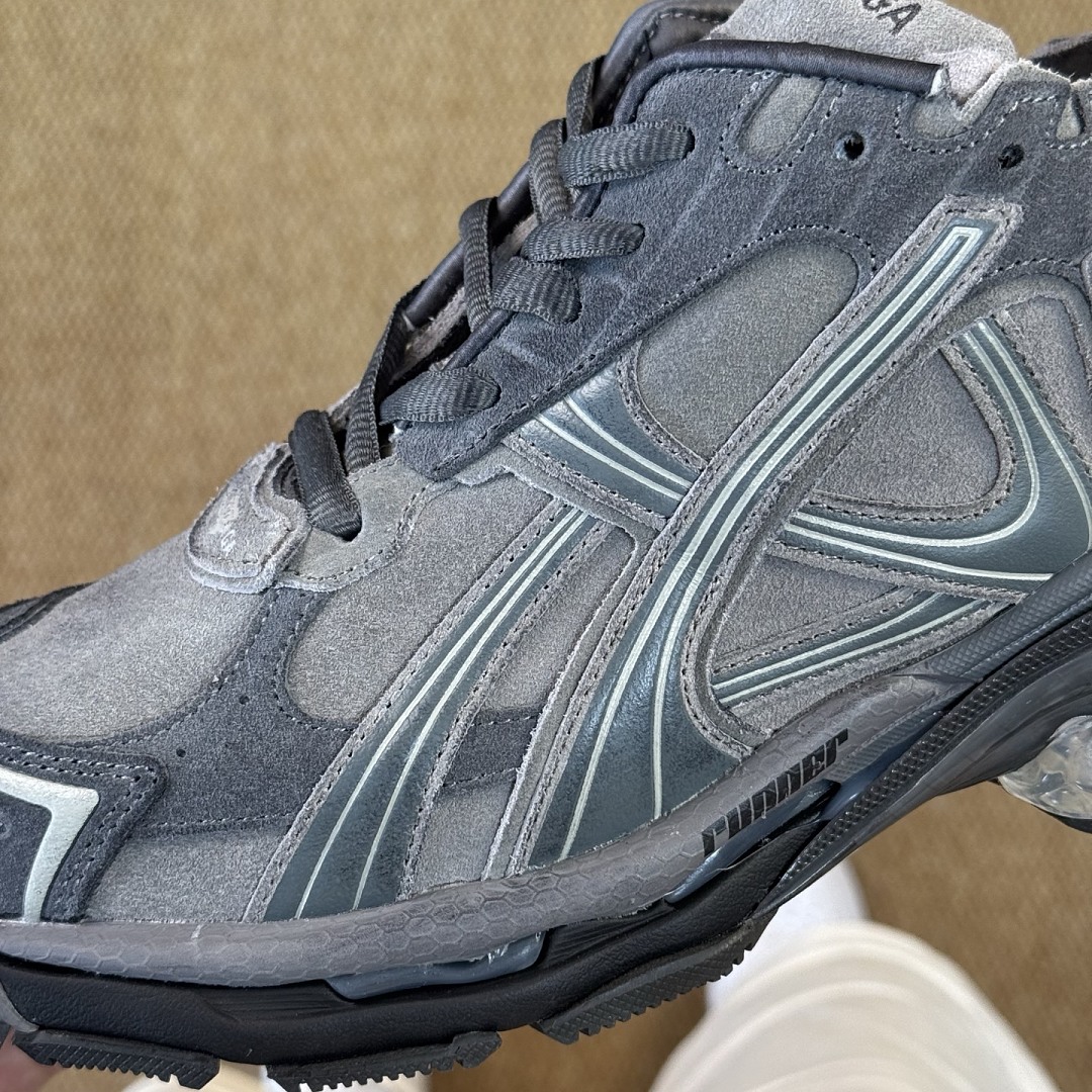 Balenciaga BLCG Runner 7.5 - Image 7