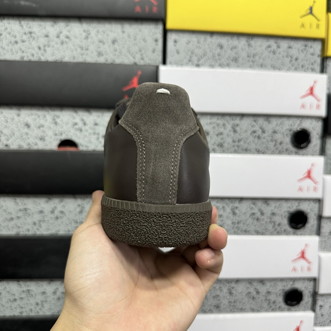 On Running Maison Margiela Replica Coffee H9391 - Image 4