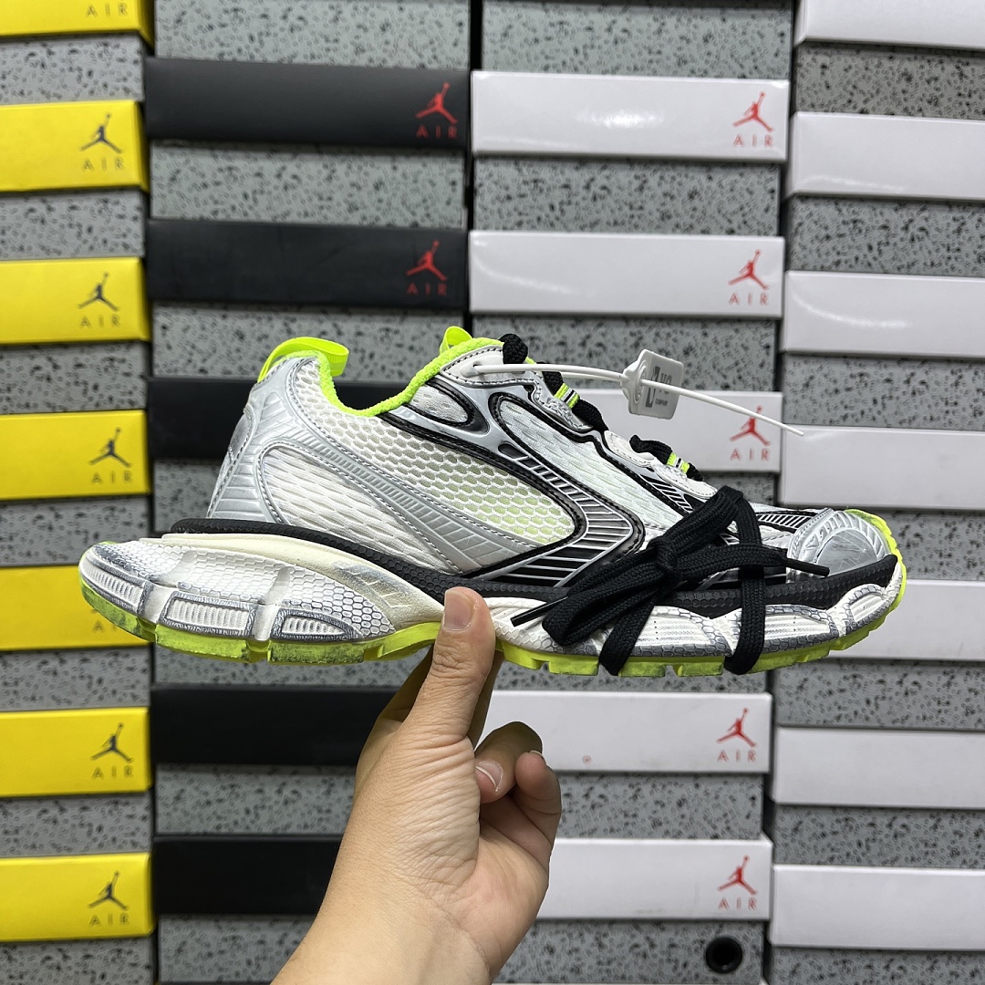 Balenciaga BLCG 3Xl - Image 42