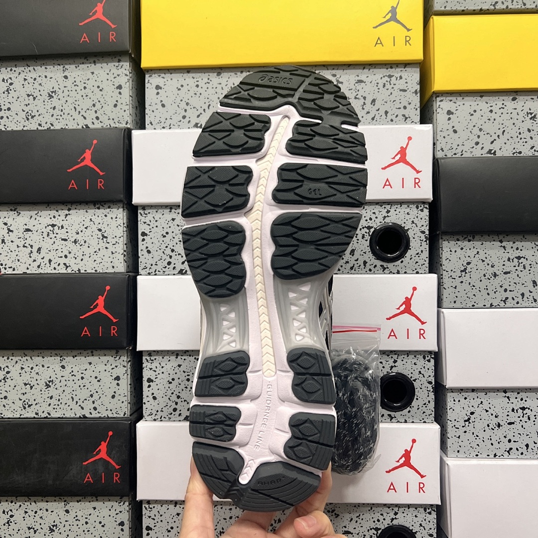 ASICS Gel-Kayano 12.1 Kith Peat (Cream) - Image 3