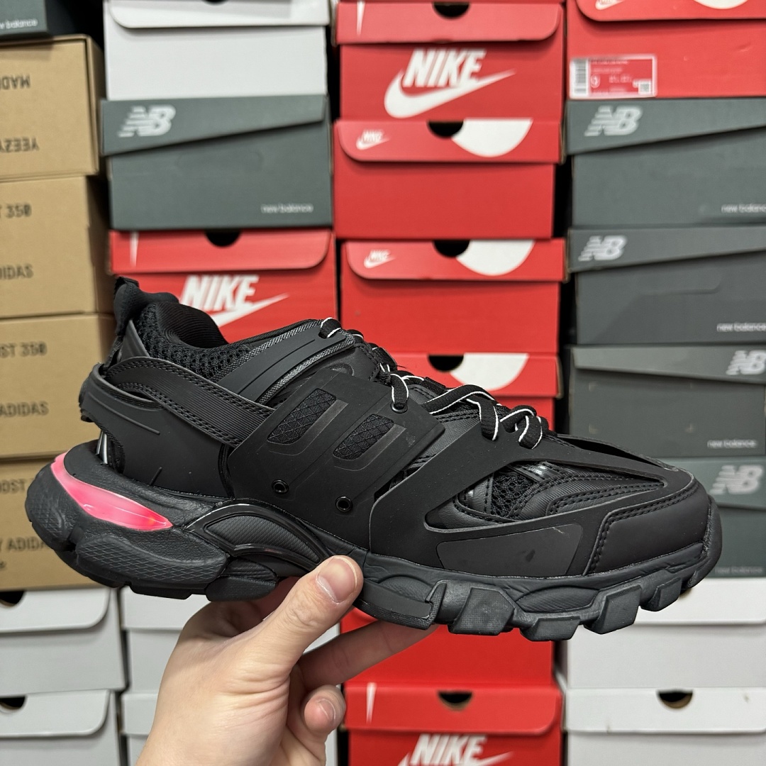 Balenciaga BLCG Track LED (Black) - Image 11