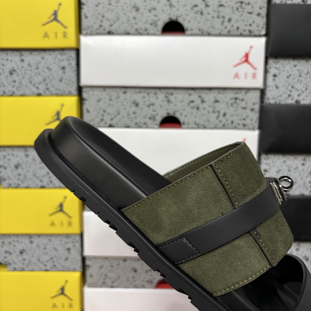 Hermes Chypre Sandal Military Green Buckle - Image 5