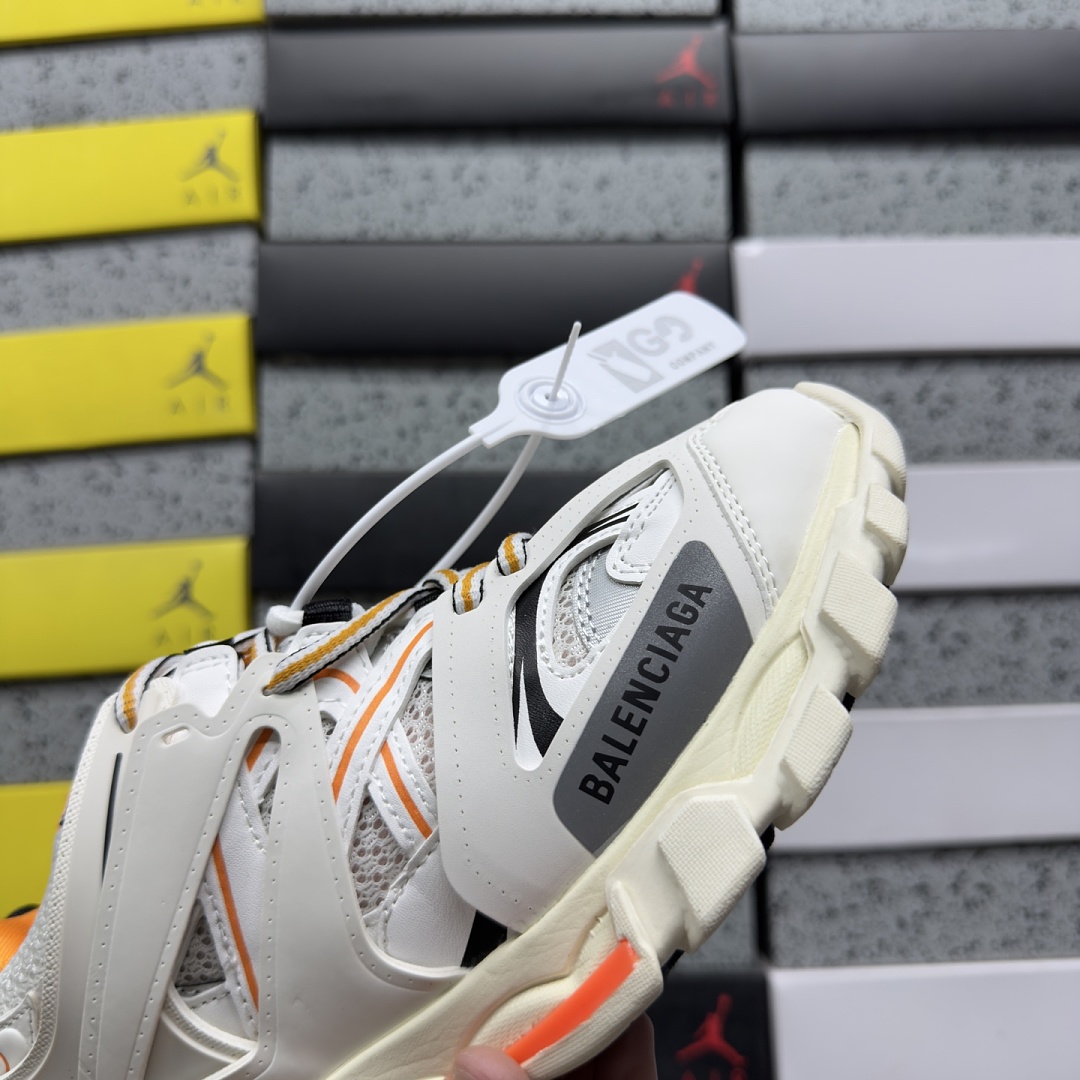 Balenciaga BLCG Track 9059 (White Orange) - Image 9