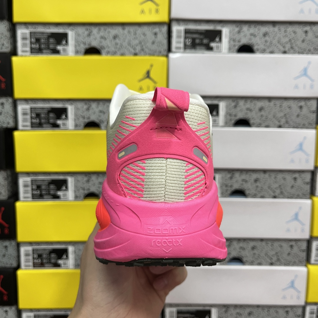 Nike Zoom Vomero - Image 5