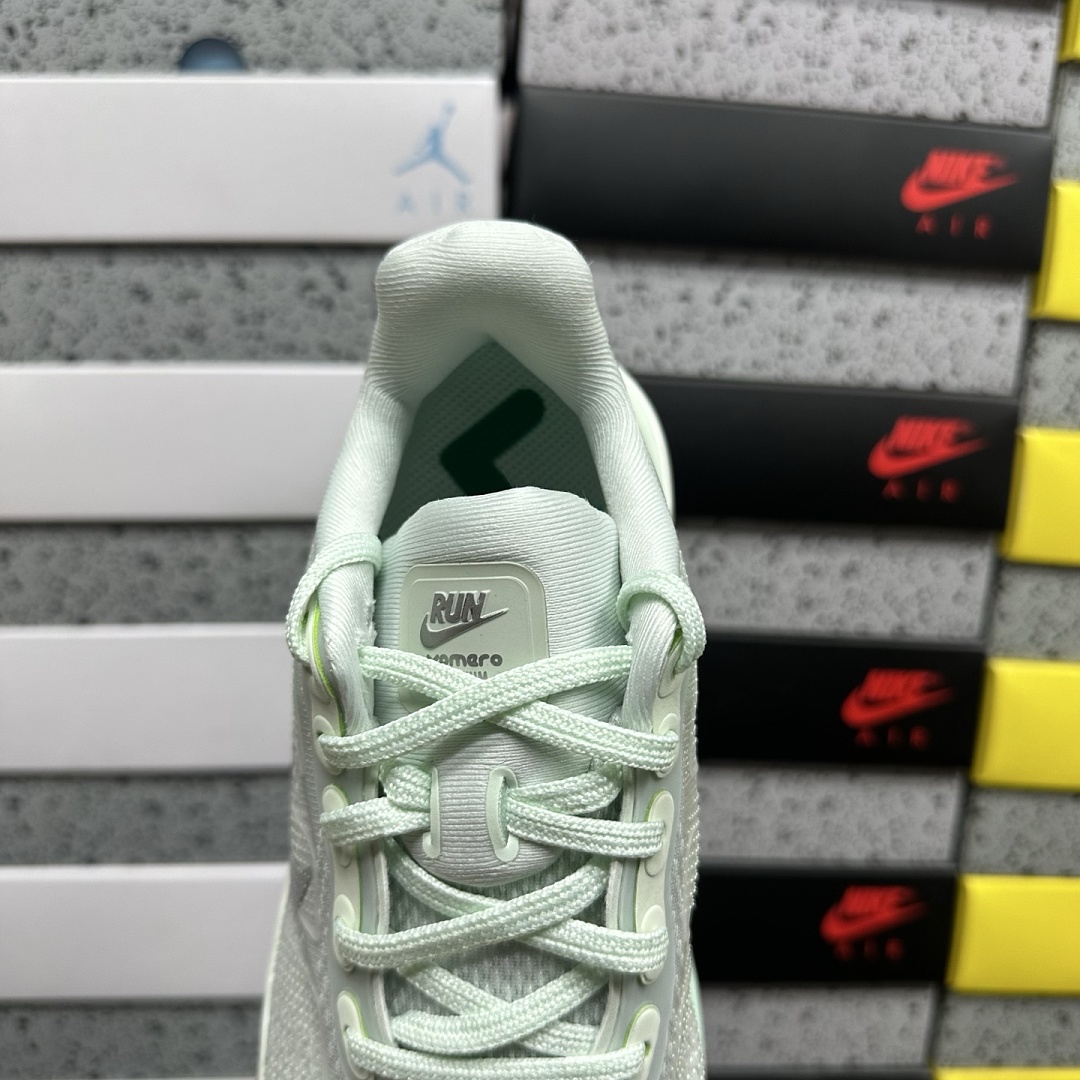 Nike Vomero Premium Barely (Green) - Image 5