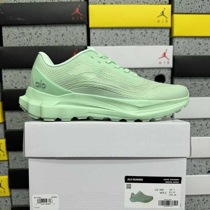 Alo Yoga Rnner A0590U_SPEARMINT