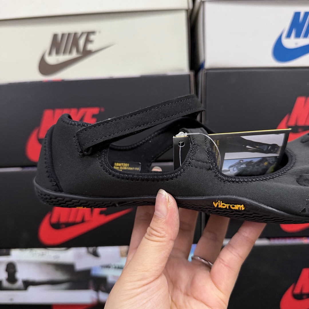 Suicoke Finger Chukka Boot - Image 5