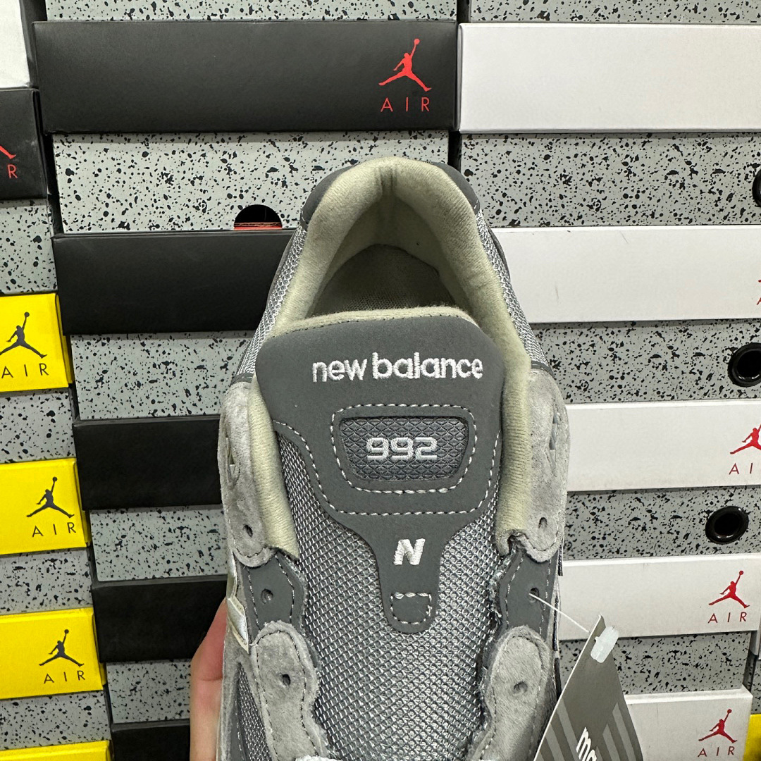 New Balance 992 (Grey) - Image 5
