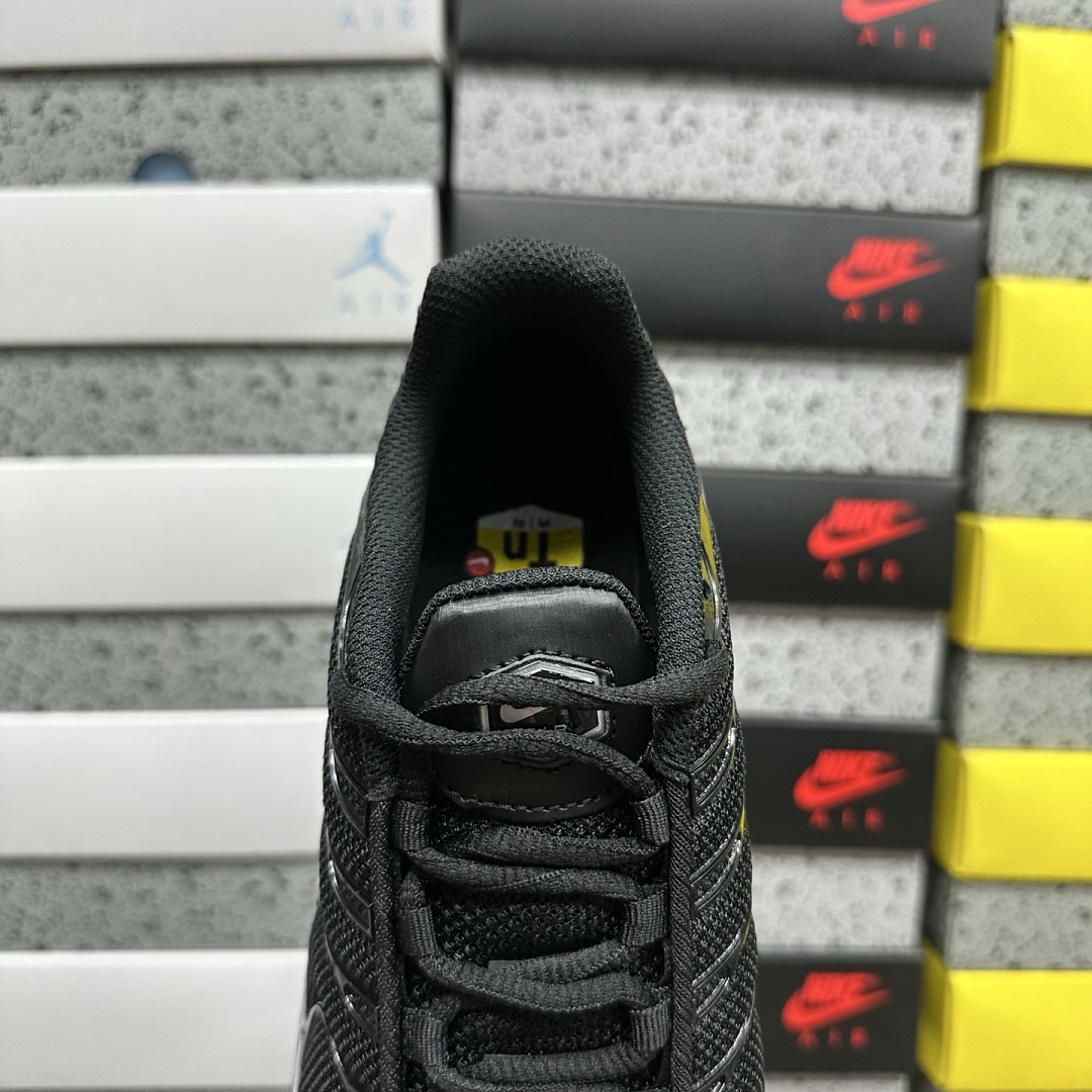 Nike Air Max Plus OG Black Reflective - Image 10