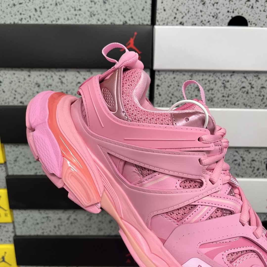 Balenciaga Track - Image 6