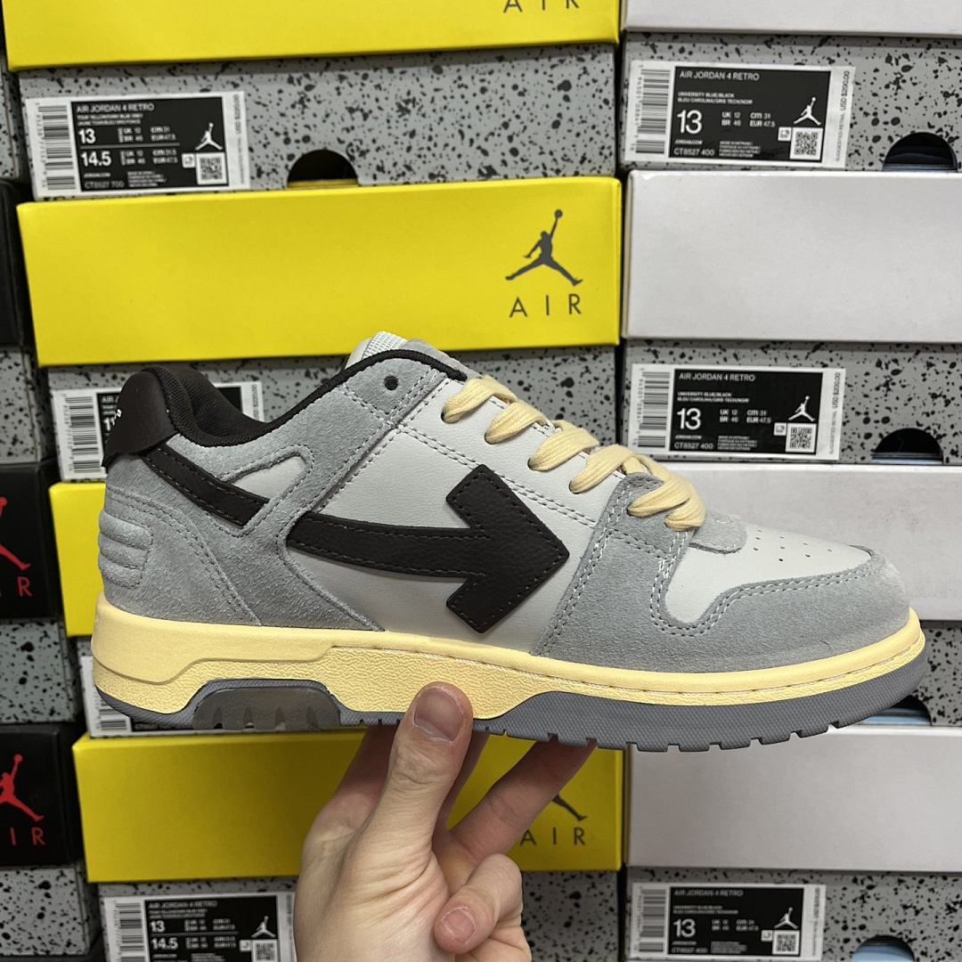Off-White Out Of Office "OOO" Low Tops - Image 4