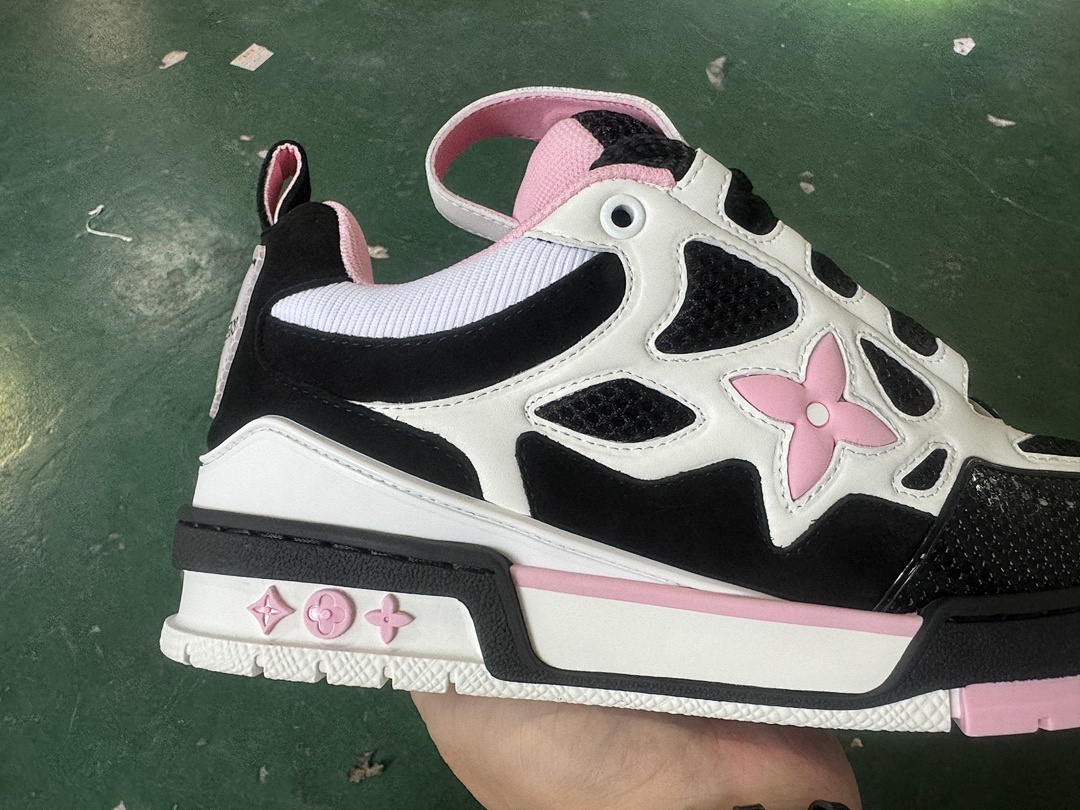 Louis Vuitton LV SkateBlack Sports Shoes - Image 6