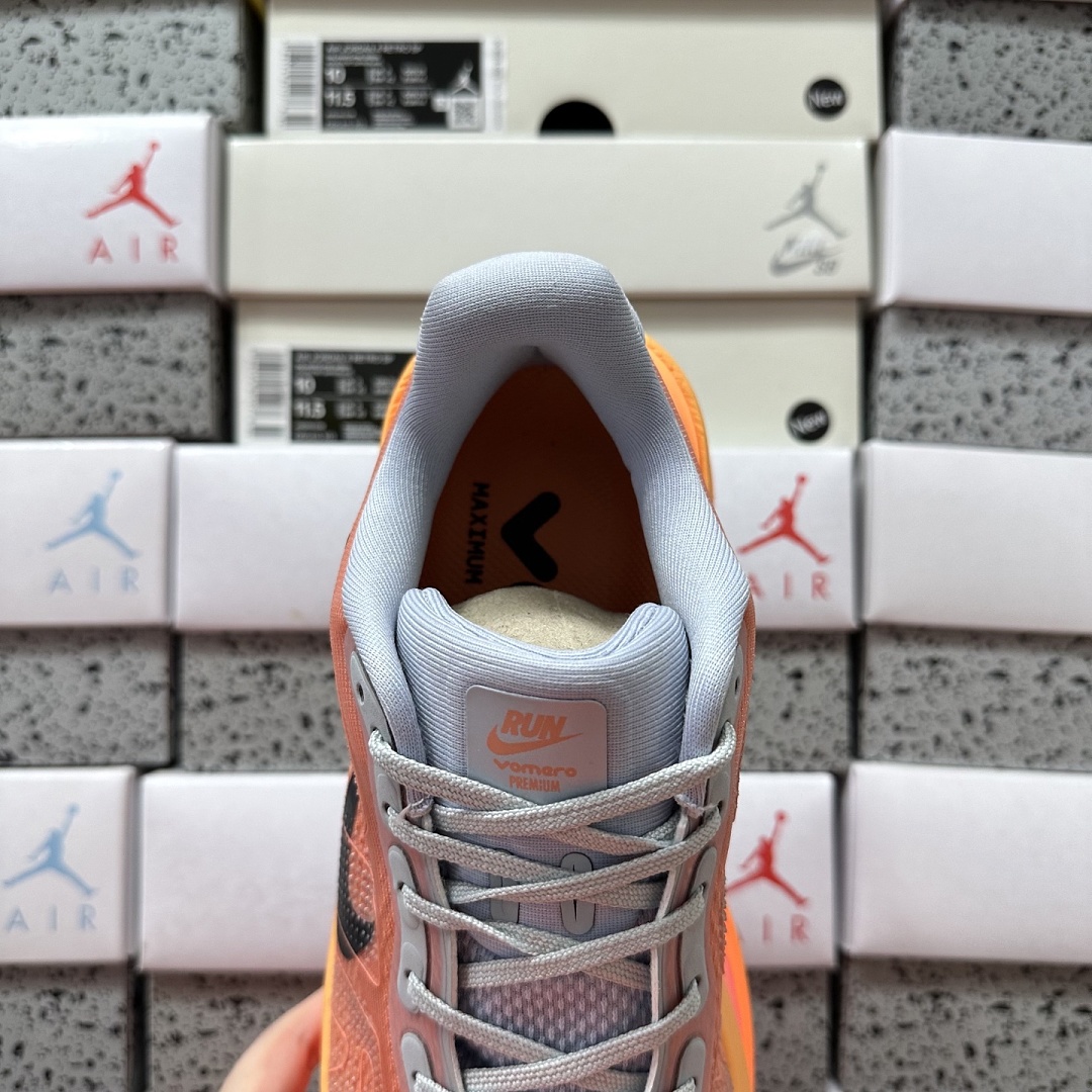Nike Vomero Premium HQ2050-769 - Image 7