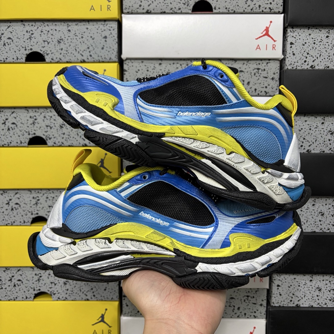 Balenciaga Triple S 2 - Image 8
