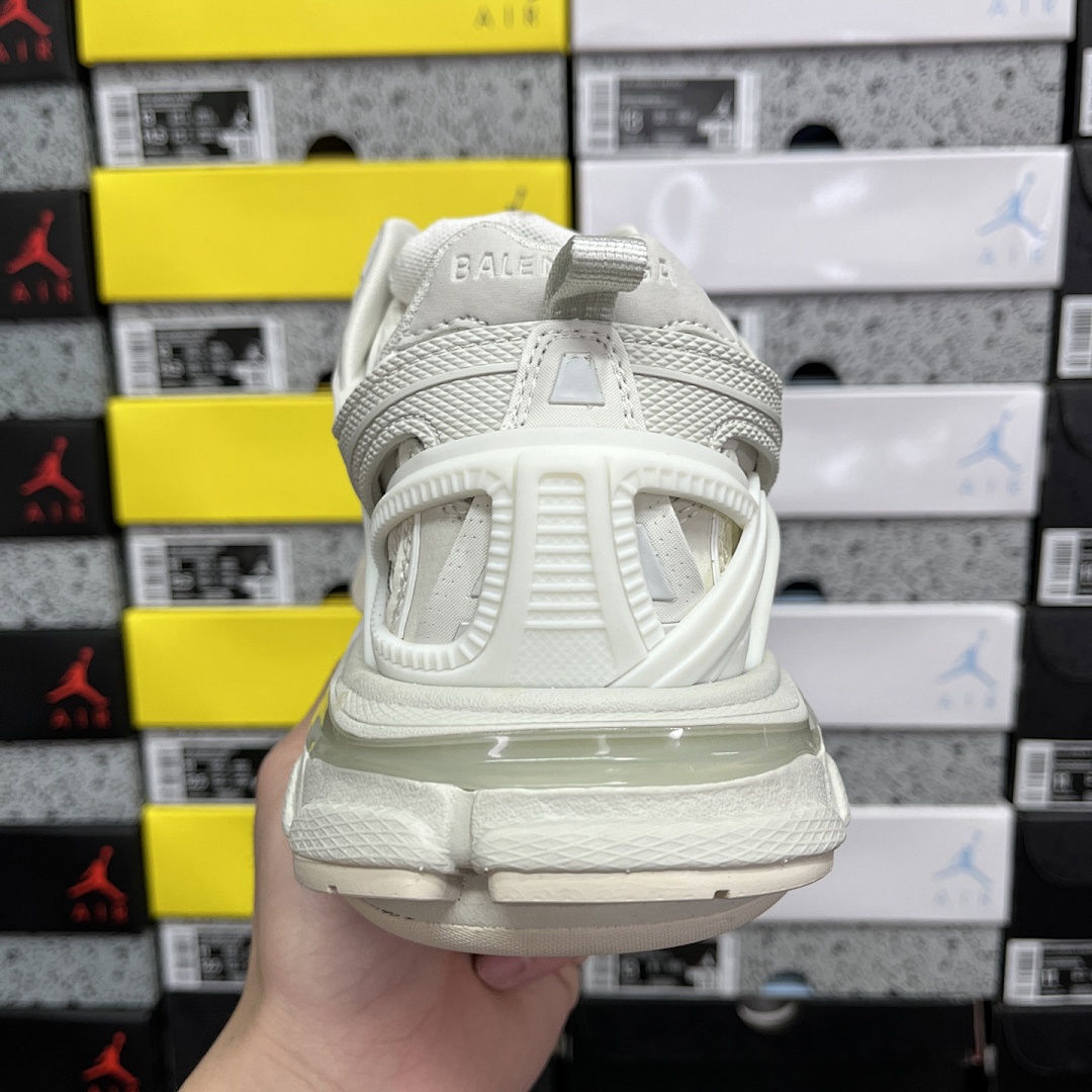 Balenciaga Track 2.0 - Image 107