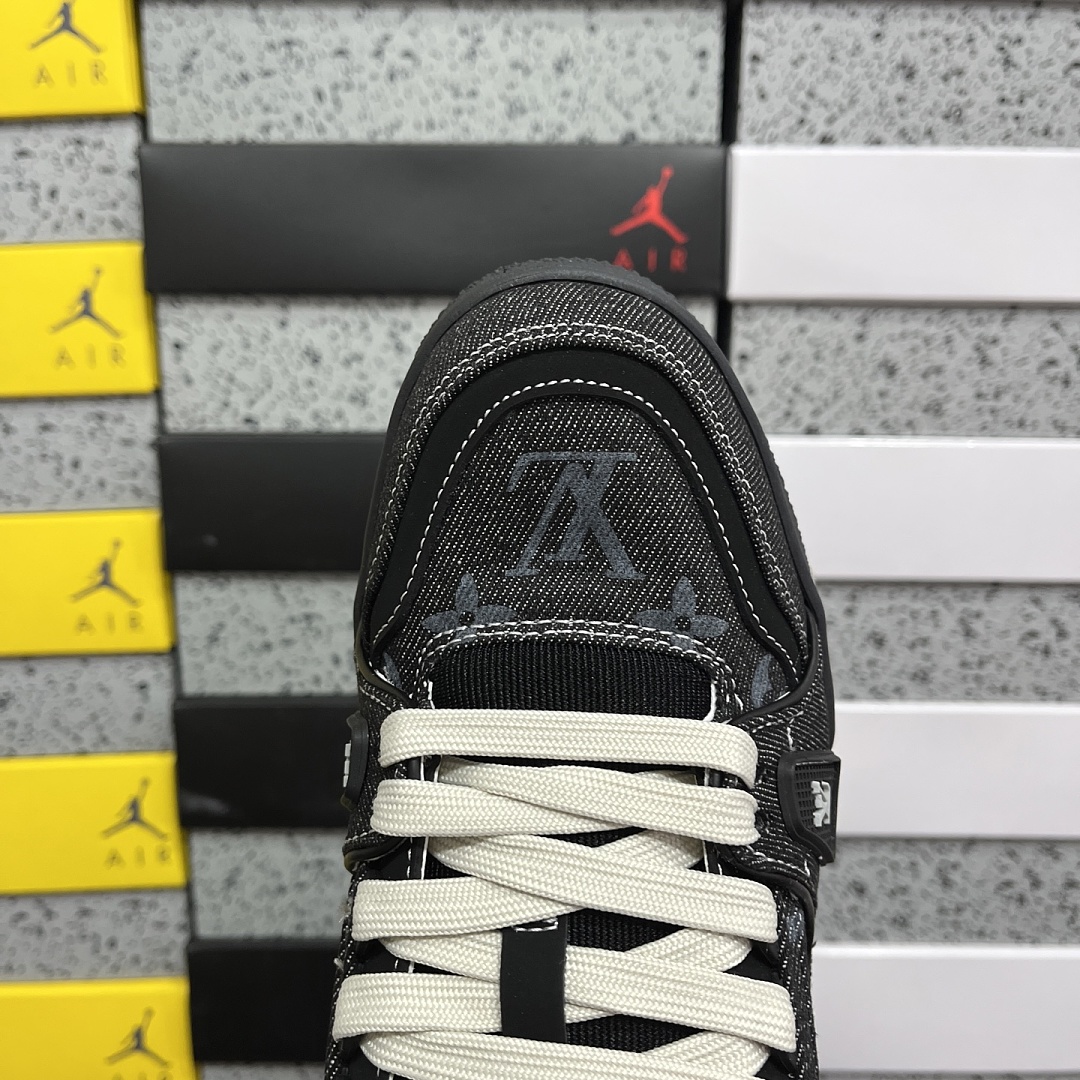 Louis Vuitton Trainer 1-14 - Image 8