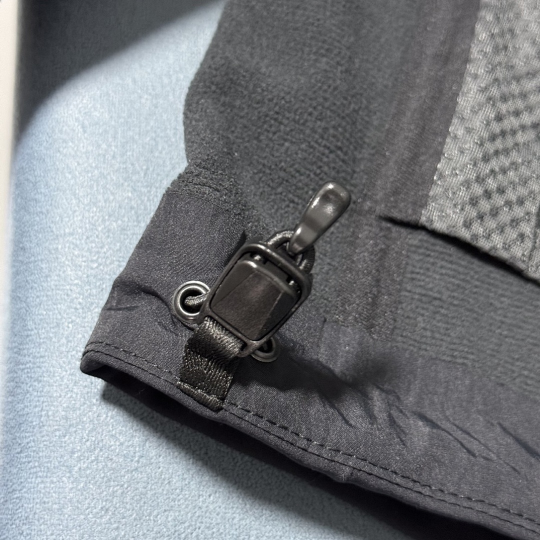 Arc'teryx Gamma MX Hoodie - Image 11