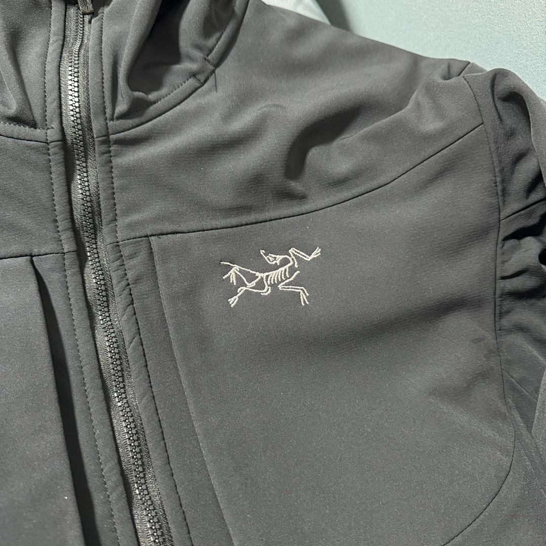Arc'teryx Gamma MX Hoodie - Image 14