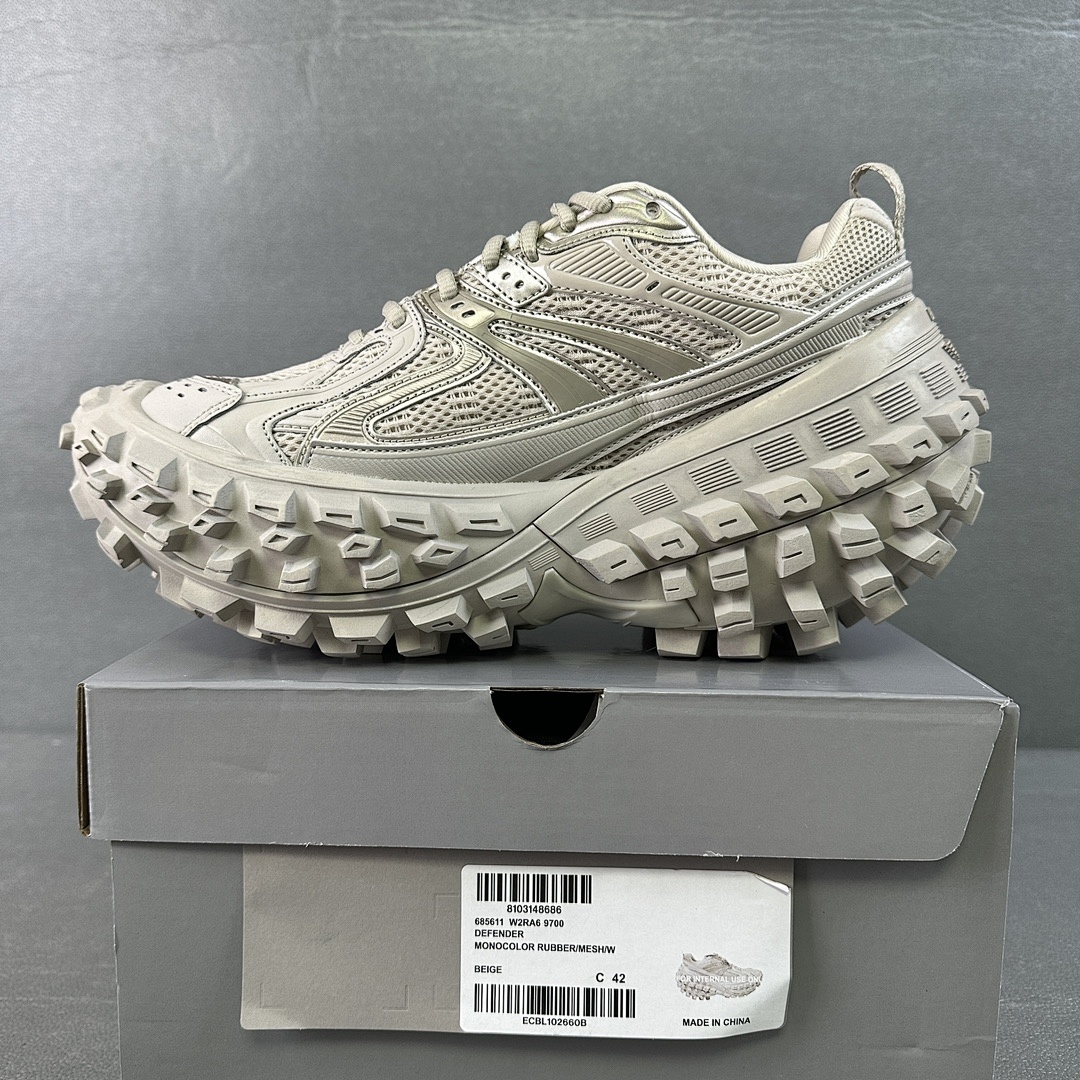 Balenciaga Defender - Image 80