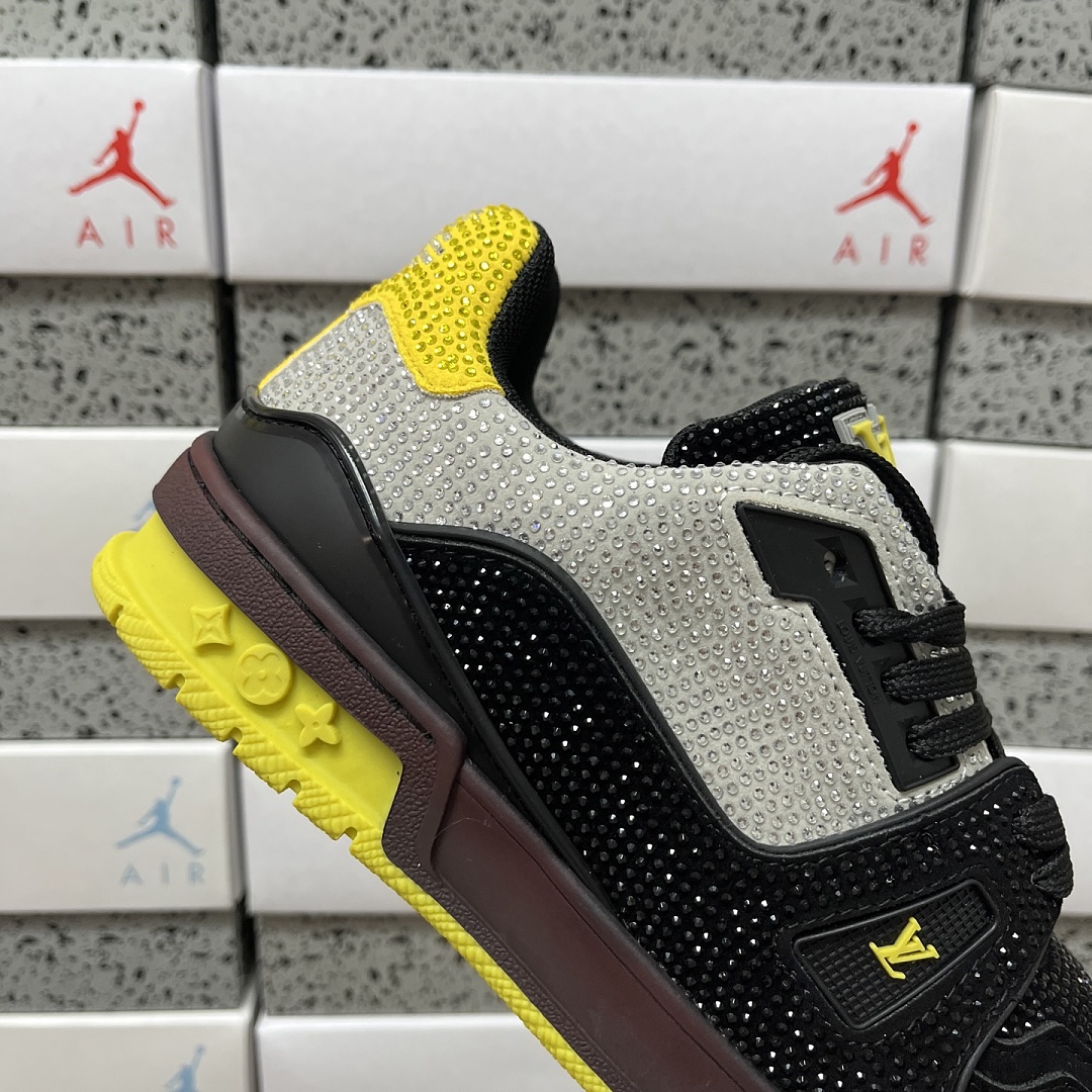 Louis Vuitton Trainer Rhinestone - Image 5