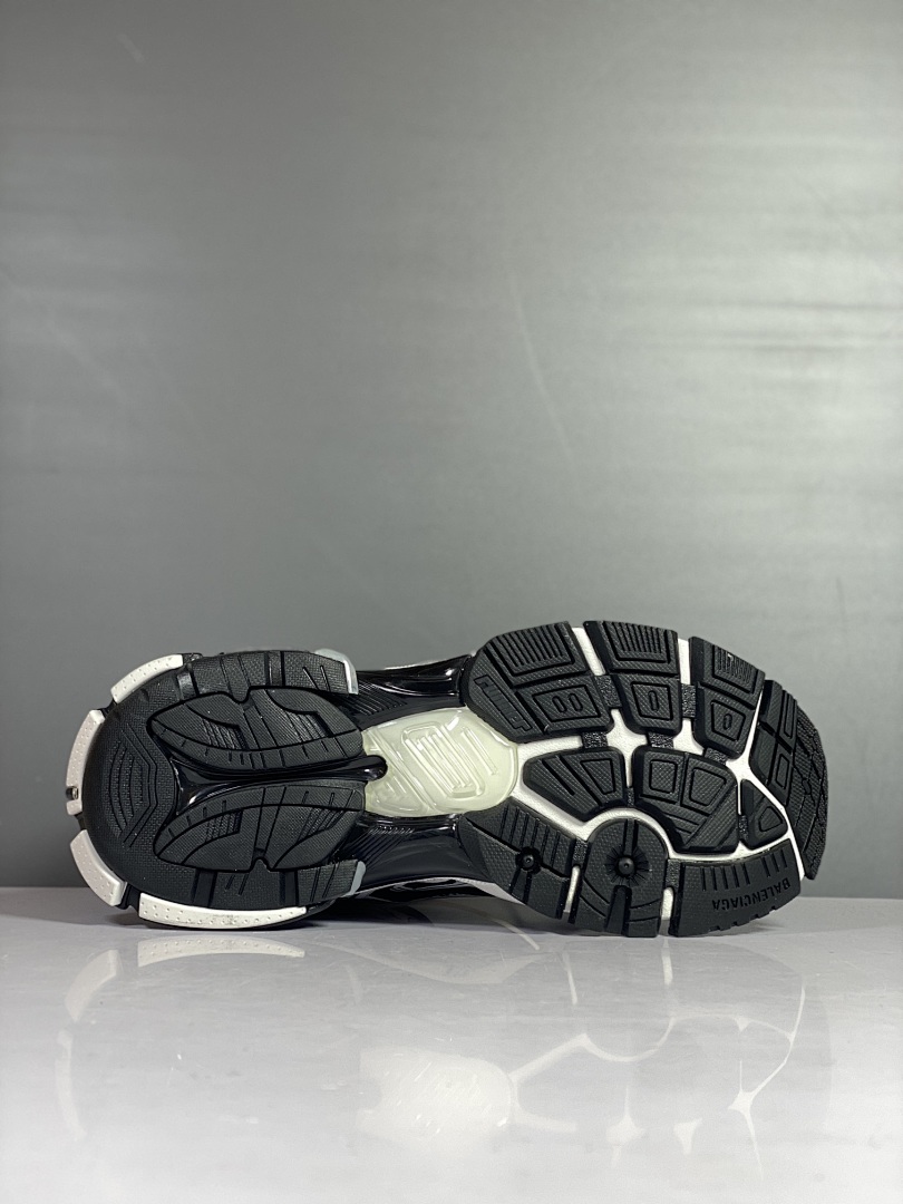 Balenciaga Runner High - Image 6