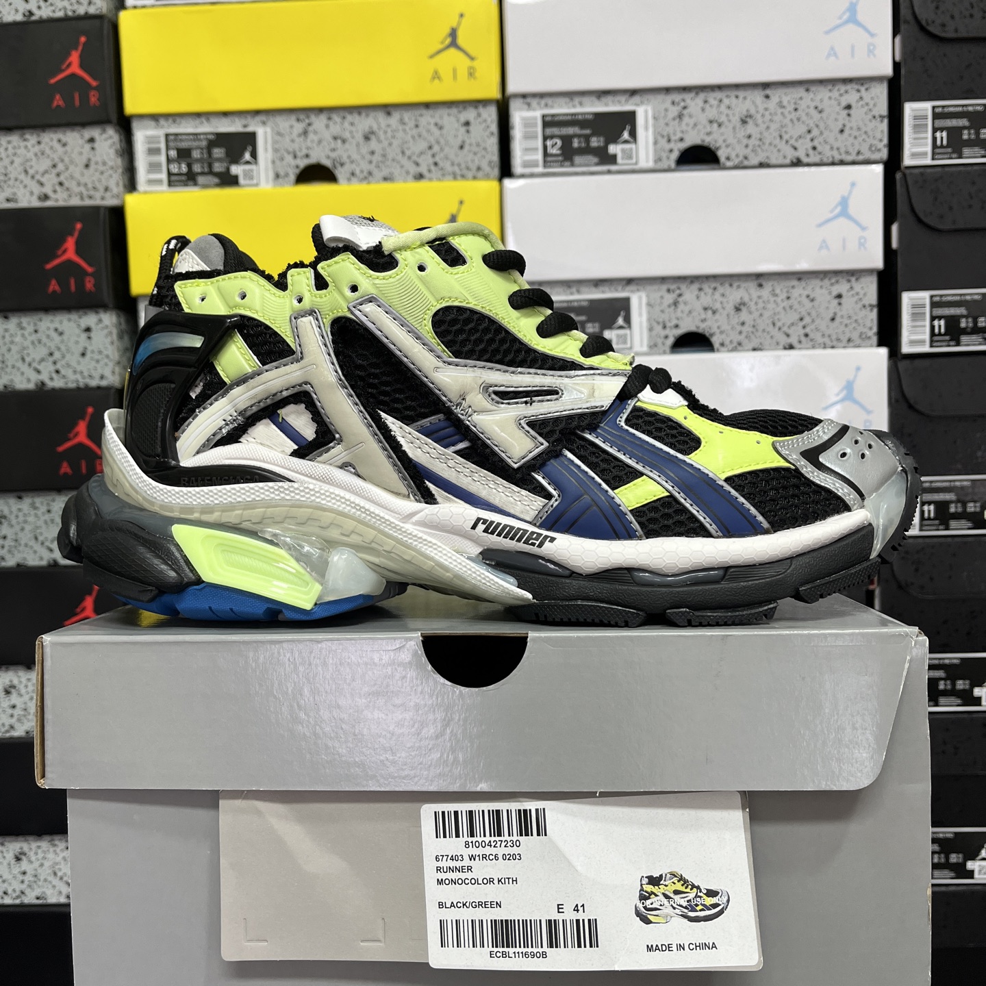 Balenciaga BLCG Runner 7.0 - Image 11