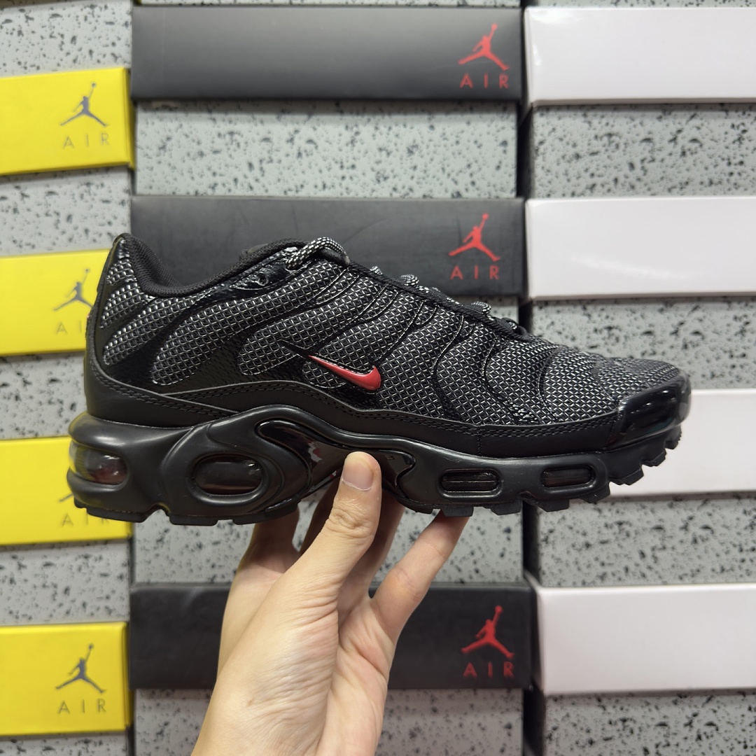 Nike Air Max Plus Metal Mesh (Black Red) - Image 4