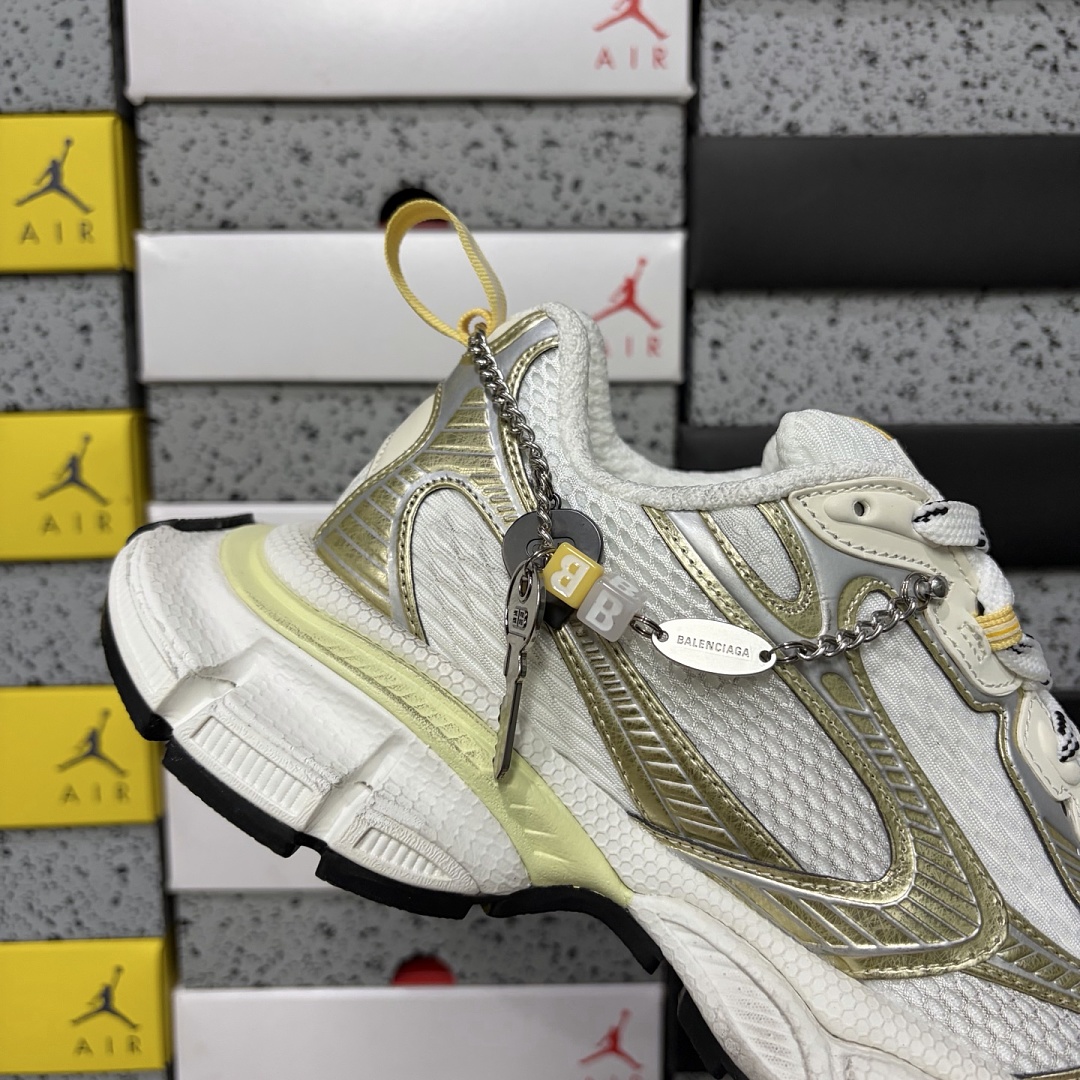 Balenciaga 3XL - Image 10