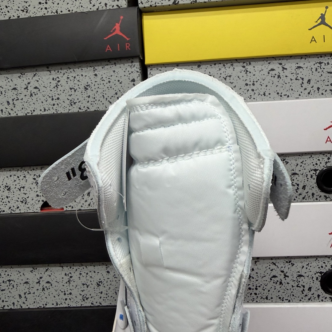 Nike Jordan 1 Retro High Virgil Abloh Archive Alaska - Image 6