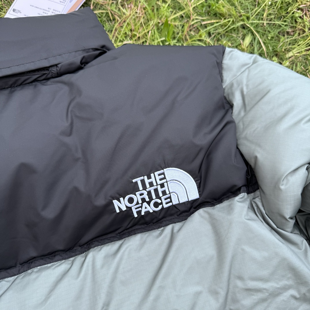 The North Face TNF 1996 Retro Nuptse 700 Fill Packable Jacket - Image 59