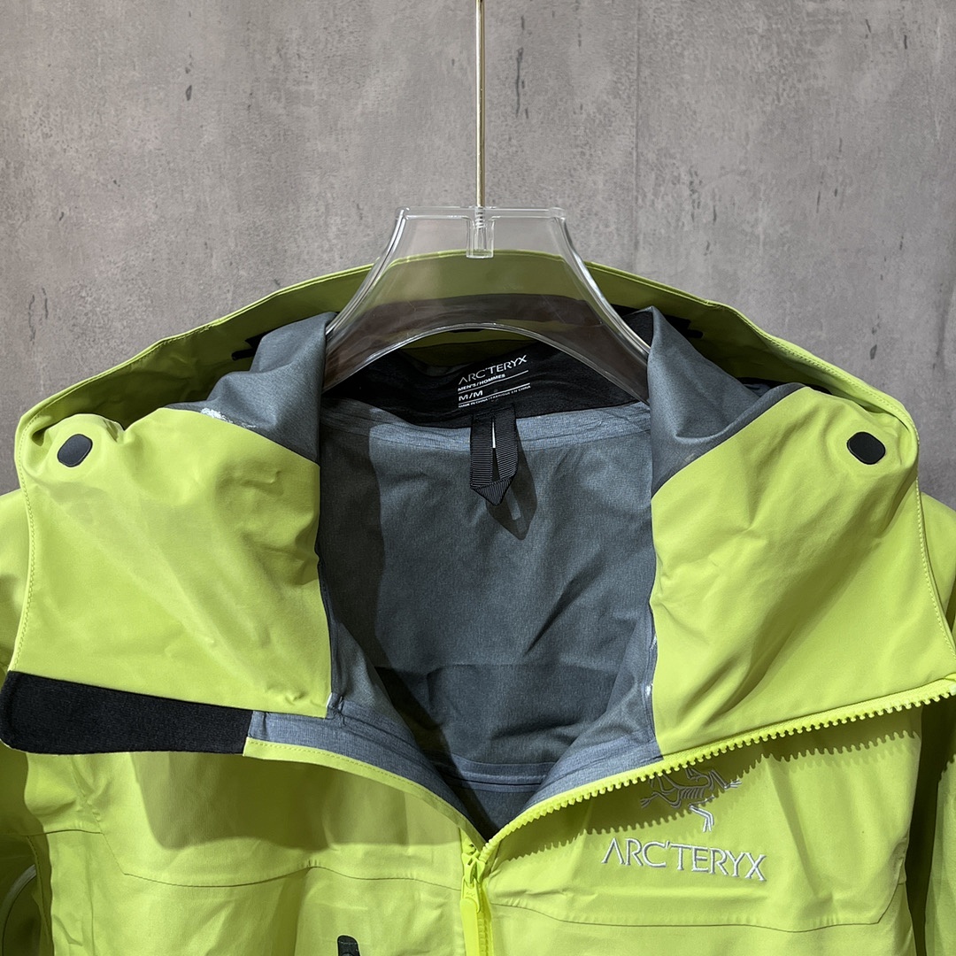 Arc'teryx ¥199 Special Offer Alpha Jacket 6 Fluorescent Gen (Green SV) - Image 25