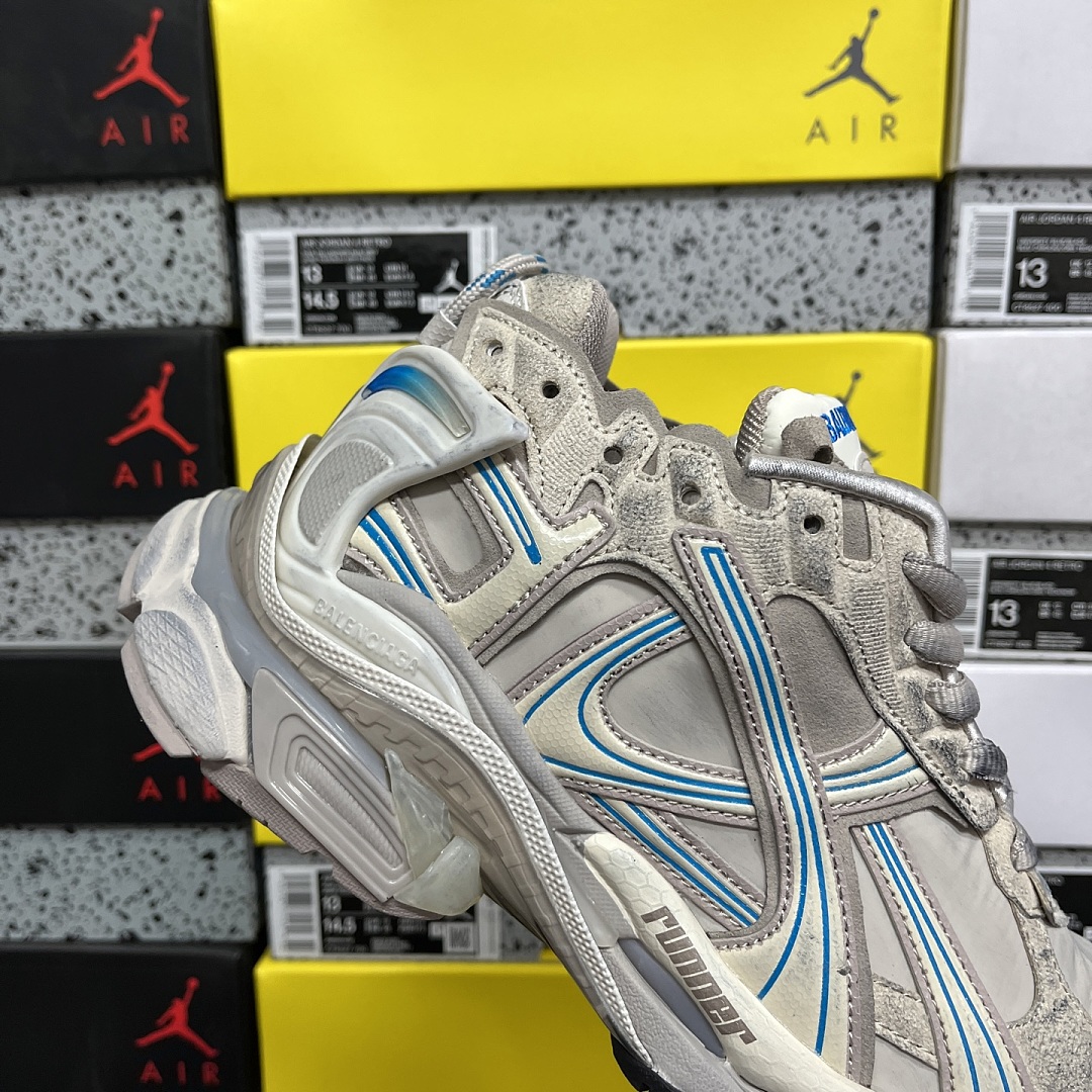 Balenciaga BLCG Runner 7.5 - Image 2