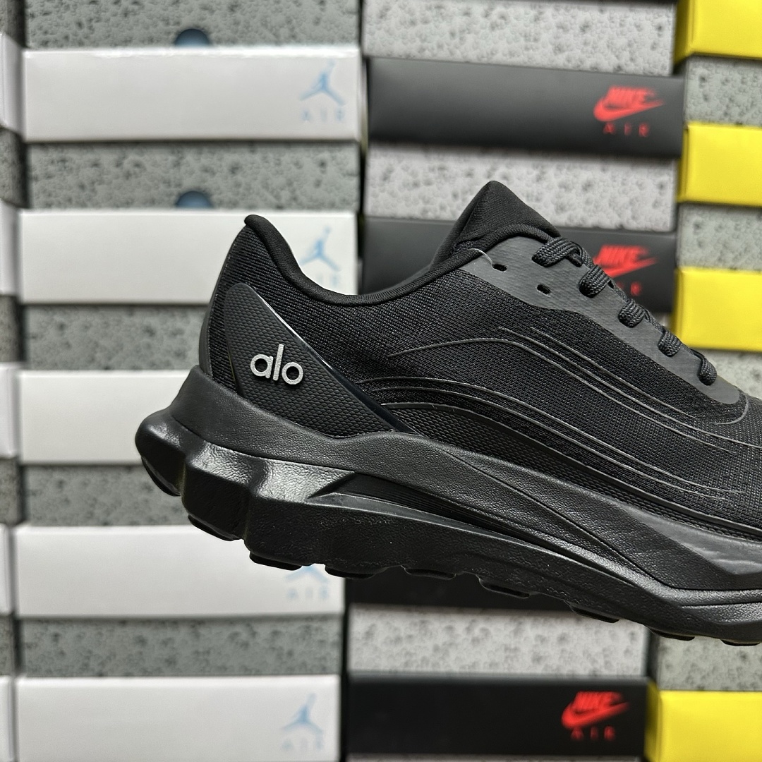 Alo Yoga Rnner A0590U_BLACK/BLACK - Image 4