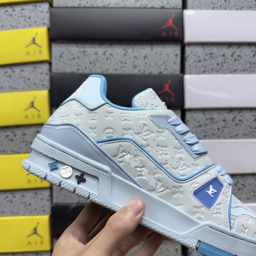 Louis Vuitton Trainer 2-19 - Image 5