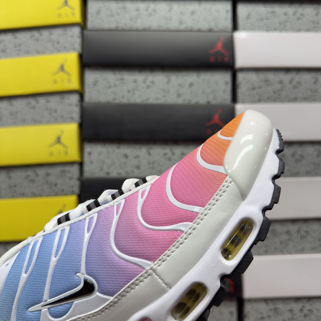 Nike Air Max Plus Summer Gradient - Image 2