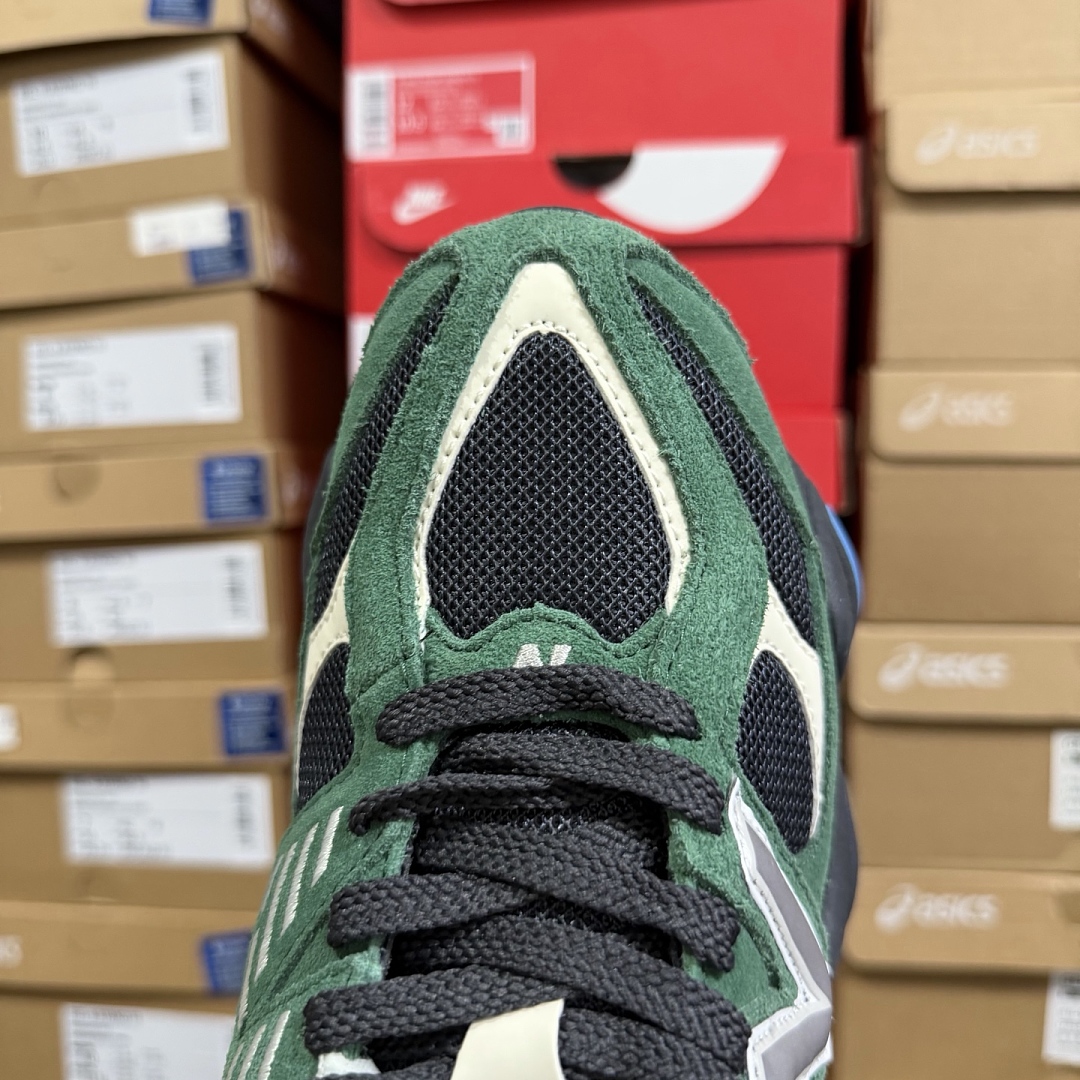 New Balance 9060 - Image 9